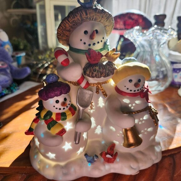 Snowman Family Ceramic Tealight Candle Holder Figurine Retired Snowbell PartyLit - Picture 2 of 12